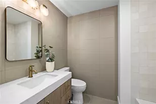 1700 Port Ashley, Newport Beach, CA 92660 - Photo 37