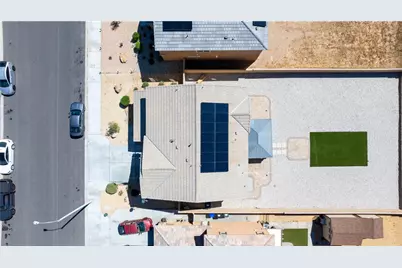 12479 Sunset, Victorville, CA 92392 - Photo 19