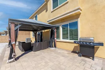 12479 Sunset, Victorville, CA 92392 - Photo 7