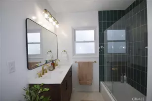 1334 E 1st St, Long Beach, CA 90802 - Photo 29