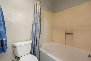 20 Via Carino, Rancho Santa Margarita, CA 92688 - Photo 19
