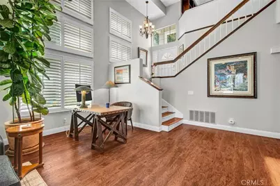 24604 Brighton, Valencia, CA 91355 - Photo 5