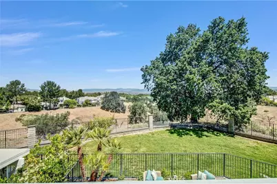 24604 Brighton, Valencia, CA 91355 - Photo 23