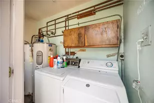 2497 E 20th, Signal Hill, CA 90755 - Photo 15