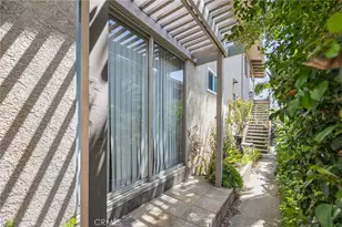 2497 E 20th, Signal Hill, CA 90755 - Photo 13