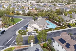 17491 Oakbluffs Ln, Huntington Beach, CA 92649 - Photo 63