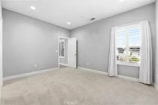 17491 Oakbluffs Ln, Huntington Beach, CA 92649 - Photo 49