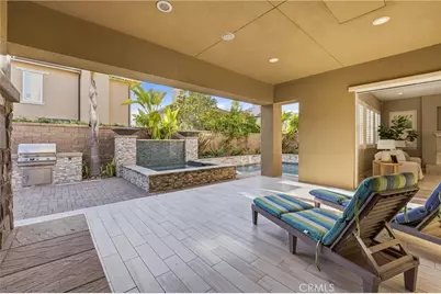 17491 Oakbluffs Lane, Huntington Beach, CA 92649 - Photo 27