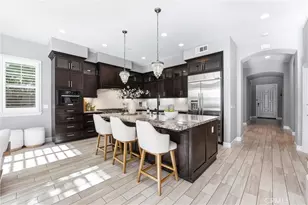 17491 Oakbluffs Ln, Huntington Beach, CA 92649 - Photo 21