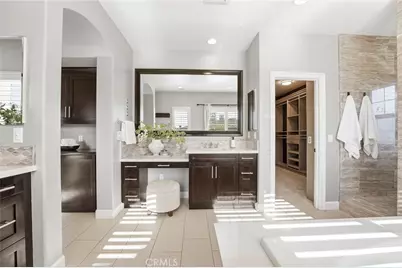 17491 Oakbluffs Lane, Huntington Beach, CA 92649 - Photo 37
