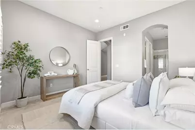 17491 Oakbluffs Lane, Huntington Beach, CA 92649 - Photo 43