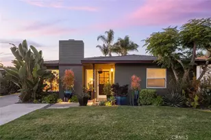 2011 Tustin Ave, Costa Mesa, CA 92627 - Photo 17