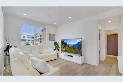 510 Bluegrass Way, Rancho Mission Viejo, CA 92694 - Photo 7