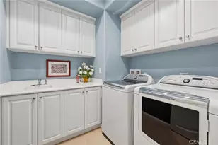21445 Hayley, Huntington Beach, CA 92646 - Photo 29
