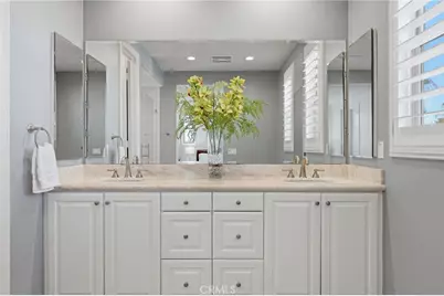 21445 Hayley, Huntington Beach, CA 92646 - Photo 35