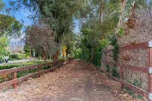 27215 Stagewood Ct, Laguna Hills, CA 92653 - Photo 39