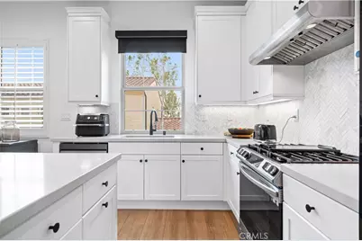 89 Kestrel, Irvine, CA 92618 - Photo 1