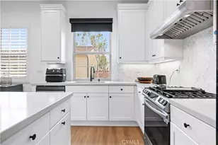 89 Kestrel, Irvine, CA 92618 - Photo 1
