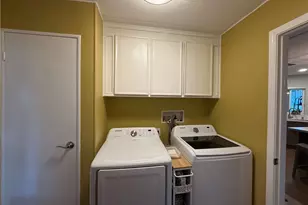 18601 Newland Street, Huntington Beach, CA 92646 - Photo 13