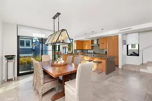 1139 1/2 W Balboa Blvd, Newport Beach, CA 92661 - Photo 9