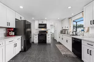 5461 Mountain View, Yorba Linda, CA 92886 - Photo 9