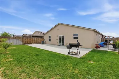 8716 Akero, Bakersfield, CA 93307 - Photo 25
