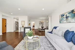 1726 S Bentley Ave, Los Angeles, CA 90025 - Photo 1