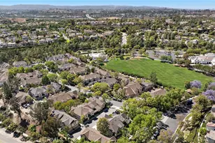90 Three Vines Ct, Ladera Ranch, CA 92694 - Photo 27