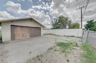 351 West St, Upland, CA 91786 - Photo 33