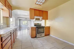 351 West St, Upland, CA 91786 - Photo 11