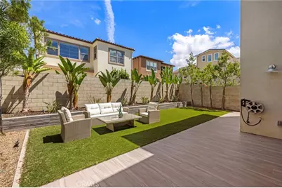 53 Lunar, Irvine, CA 92618 - Photo 27