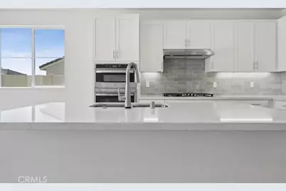 28916 Vertex Way, Canyon Country, CA 91350 - Photo 3