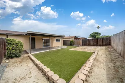 2185 San Bernardo, Hemet, CA 92545 - Photo 27