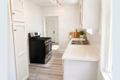 817 Delaware, Huntington Beach, CA 92648 - Photo 9