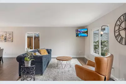 6901 Spickard, Huntington Beach, CA 92647 - Photo 7