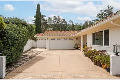 1327 San Julian Dr, San Marcos, CA 92078 - Photo 5