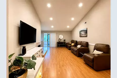 21100 Vintage, Chatsworth, CA 91311 - Photo 7