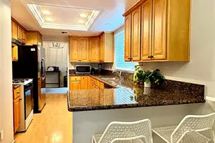21100 Vintage, Chatsworth, CA 91311 - Photo 11