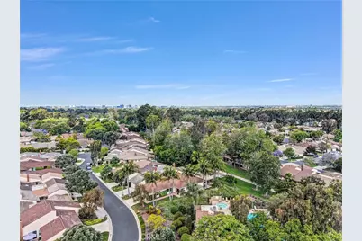 2 Featherwood, Irvine, CA 92612 - Photo 39