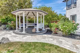 3795 Peregrine Cir, Corona, CA 92881 - Photo 5