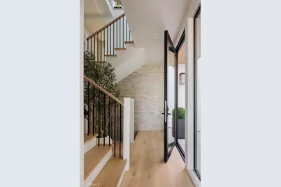 1123 E Balboa, Newport Beach, CA 92661 - Photo 13