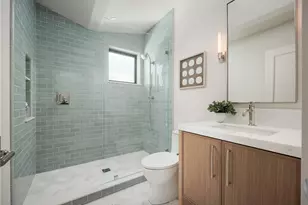 1123 E Balboa, Newport Beach, CA 92661 - Photo 49