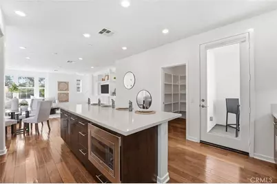 136 Acamar, Irvine, CA 92618 - Photo 5