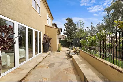 122 Catalonia, Irvine, CA 92618 - Photo 39