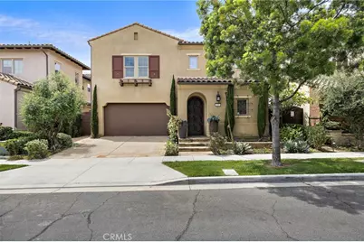 122 Catalonia, Irvine, CA 92618 - Photo 3