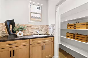 122 Catalonia, Irvine, CA 92618 - Photo 31