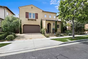 122 Catalonia, Irvine, CA 92618 - Photo 5