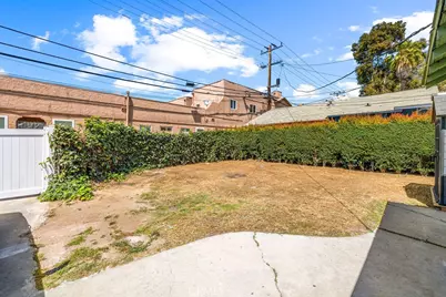 1347 Atlantic, Long Beach, CA 90813 - Photo 35