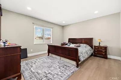 1347 Atlantic, Long Beach, CA 90813 - Photo 17
