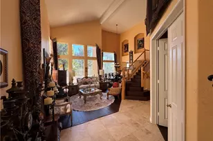 1045 La Marillo Cir, Corona, CA 92879 - Photo 3